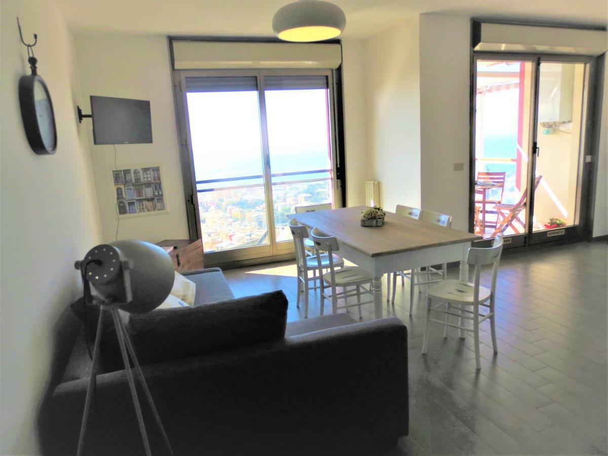 Quarto Di Luna 热那亚 外观 照片